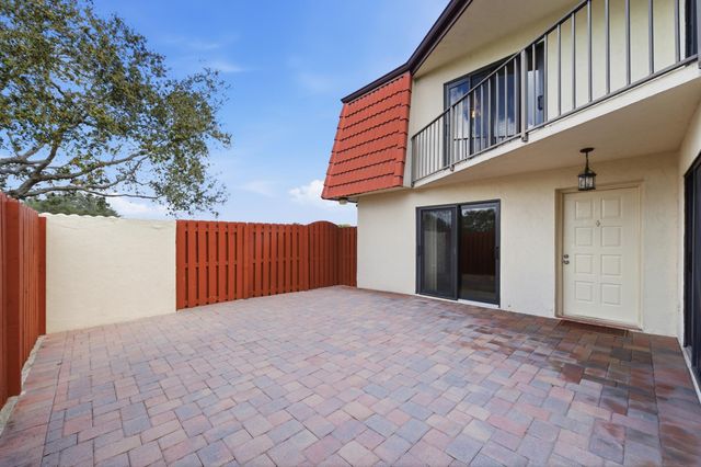 3669 Victoria Drive, West Palm Beach, FL 33406