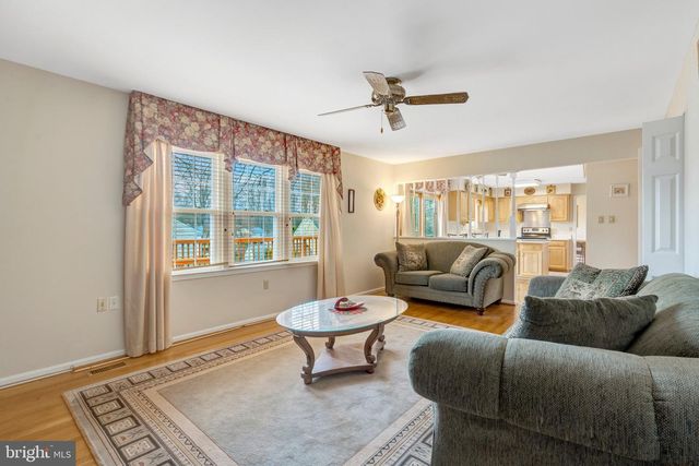 3352 BROKEN KNIFE CT, Annandale, VA 22003