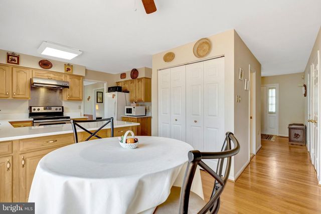 3352 BROKEN KNIFE CT, Annandale, VA 22003