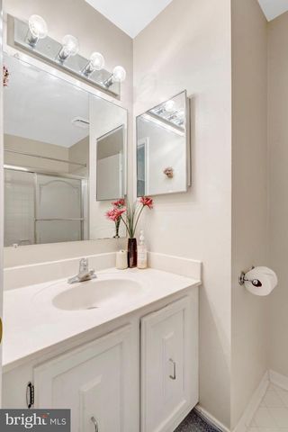 3352 BROKEN KNIFE CT, Annandale, VA 22003