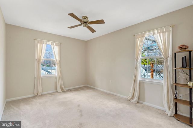 3352 BROKEN KNIFE CT, Annandale, VA 22003