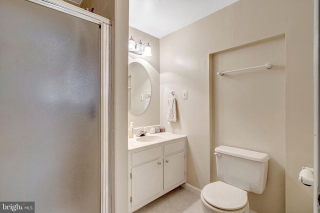 3352 BROKEN KNIFE CT, Annandale, VA 22003