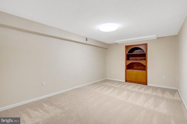 3352 BROKEN KNIFE CT, Annandale, VA 22003