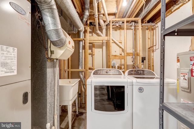 3352 BROKEN KNIFE CT, Annandale, VA 22003