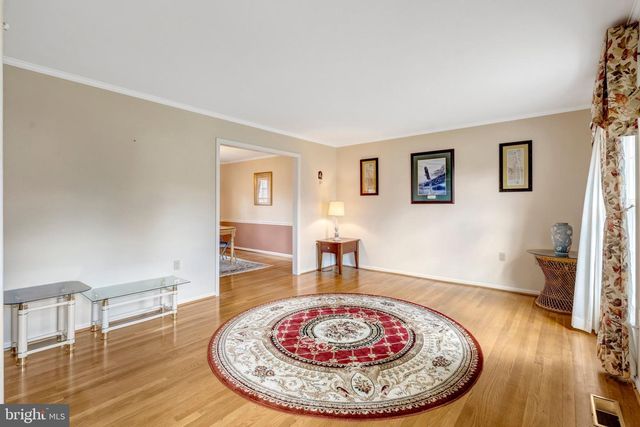 3352 BROKEN KNIFE CT, Annandale, VA 22003