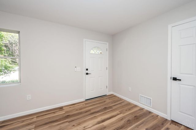 6575 Bridgetown Road, Green Twp, OH 45248