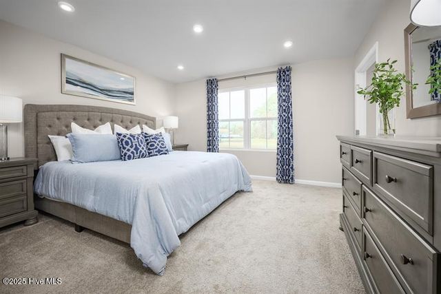 8182 Sterling Oaks Drive NW, Ash, NC 28420
