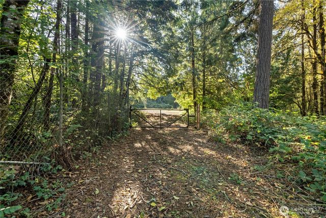 3001 104th Avenue SW, Olympia, WA 98512