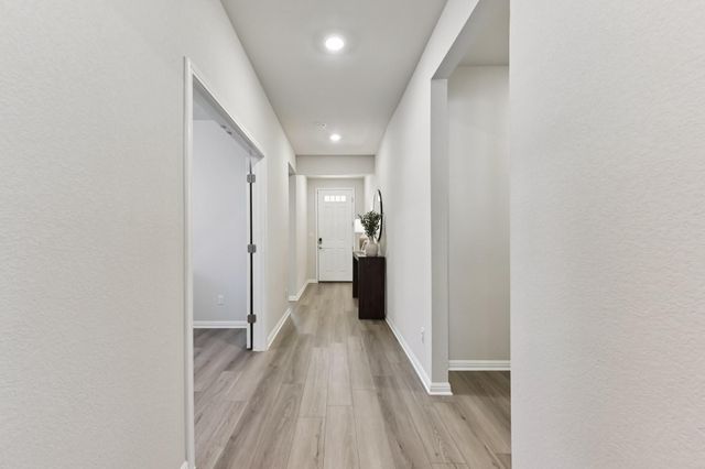 307 Cathedral Mountain DR, Dripping Springs, TX 78620