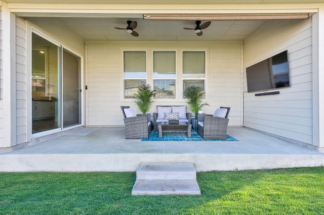 307 Cathedral Mountain DR, Dripping Springs, TX 78620