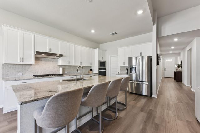 307 Cathedral Mountain DR, Dripping Springs, TX 78620