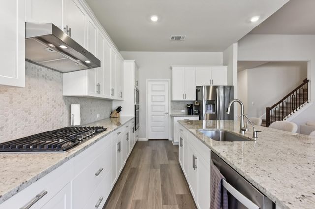 307 Cathedral Mountain DR, Dripping Springs, TX 78620