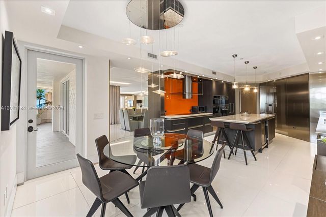 7431 Fisher Island Drive 7431, Miami Beach, FL 33109