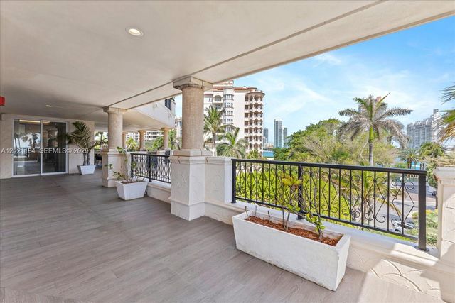 7431 Fisher Island Drive 7431, Miami Beach, FL 33109