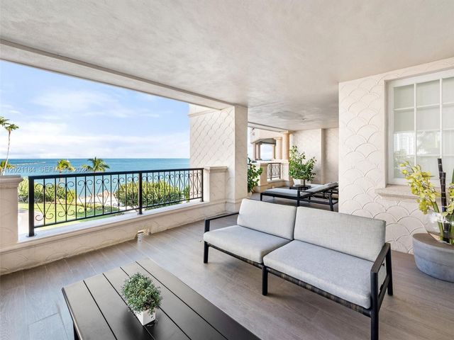 7431 Fisher Island Drive 7431, Miami Beach, FL 33109