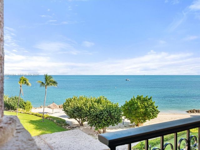 7431 Fisher Island Drive 7431, Miami Beach, FL 33109