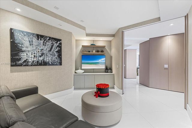 7431 Fisher Island Drive 7431, Miami Beach, FL 33109