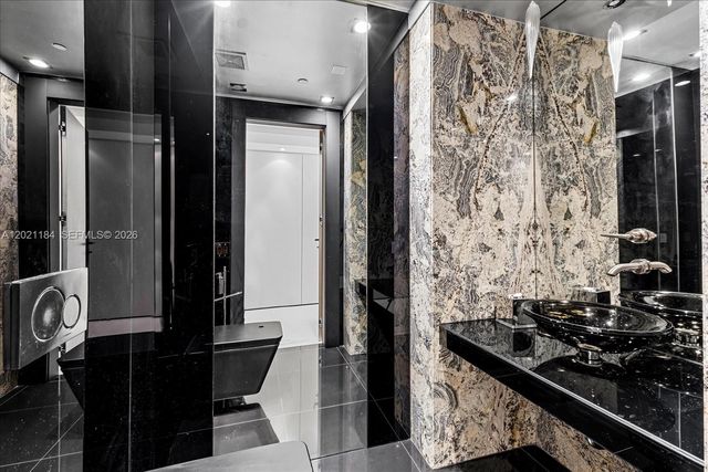 7431 Fisher Island Drive 7431, Miami Beach, FL 33109