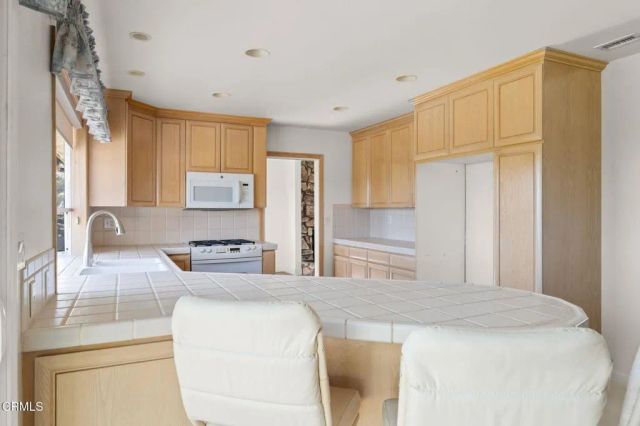 1020 Via Cielito, Ventura, CA 93003