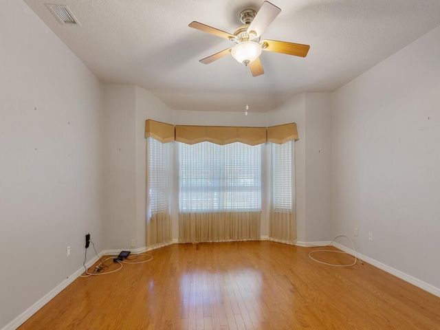 4810 48th Avenue Avenue, Vero Beach, FL 32967