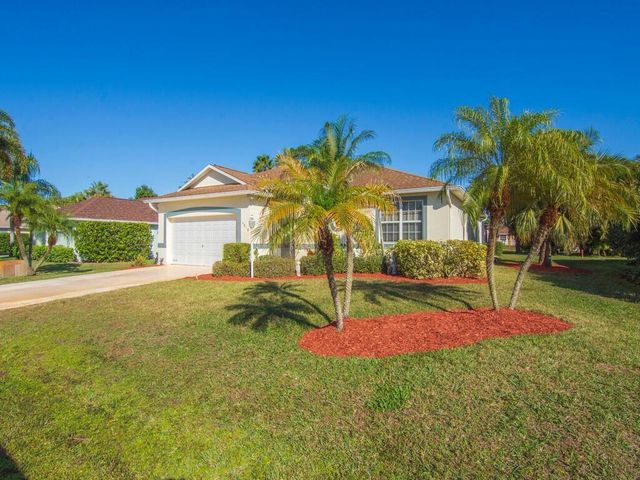 4810 48th Avenue Avenue, Vero Beach, FL 32967