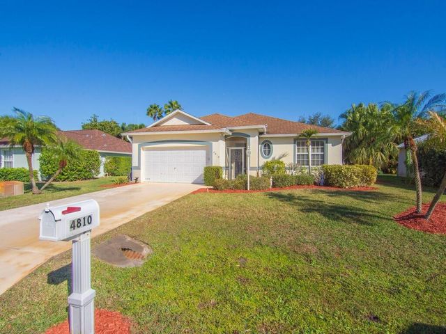 4810 48th Avenue Avenue, Vero Beach, FL 32967
