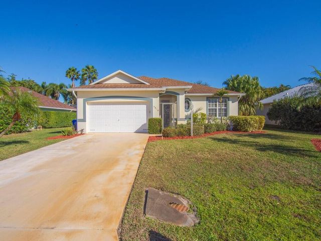 4810 48th Avenue Avenue, Vero Beach, FL 32967