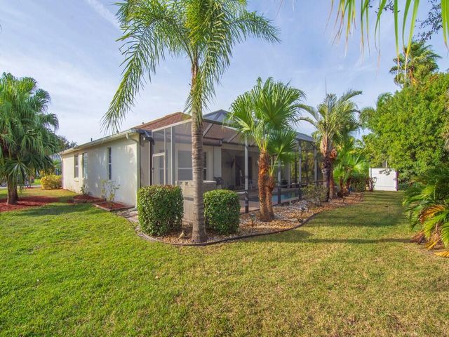 4810 48th Avenue Avenue, Vero Beach, FL 32967