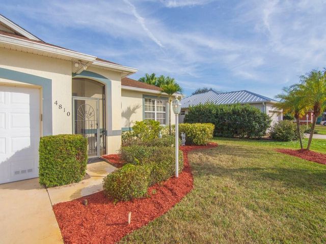 4810 48th Avenue Avenue, Vero Beach, FL 32967