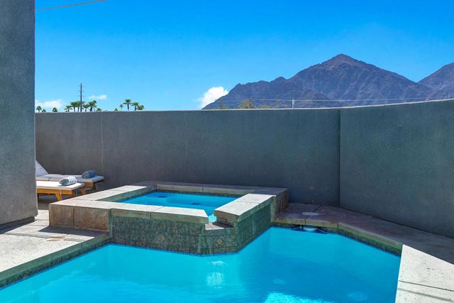 78595 Saguaro Road, La Quinta, CA 92253