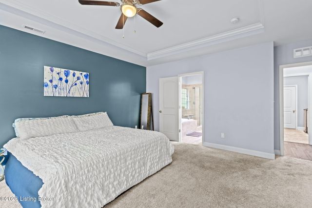 748 Dehart Ln, Louisville, KY 40243