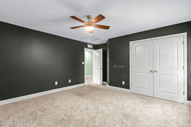 748 Dehart Ln, Louisville, KY 40243