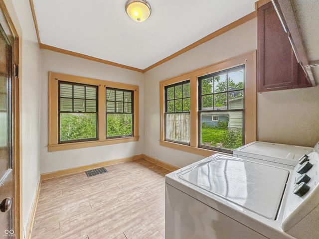 1011 W 7th Street, Anderson, IN 46016