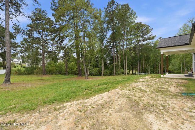 501 Belcroft Drive, Carthage, NC 28327