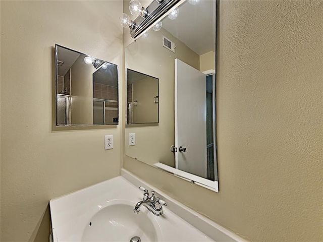 220 CHEROKEE COURT 113, Altamonte Springs, FL 32701