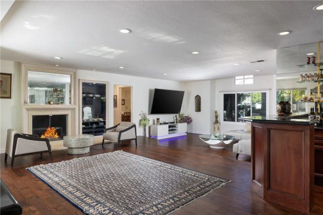 26041 Spur Branch Lane, Laguna Hills, CA 92653