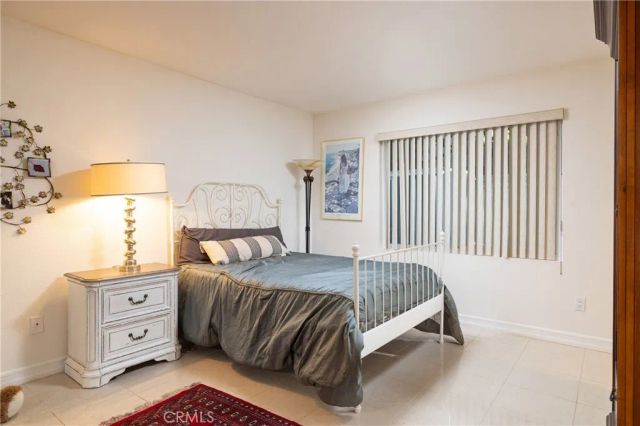 26041 Spur Branch Lane, Laguna Hills, CA 92653