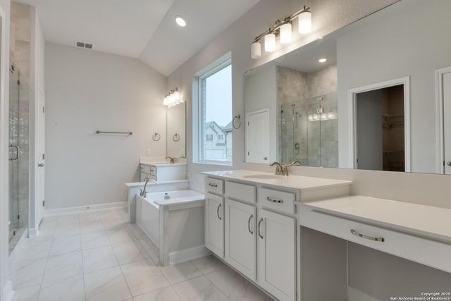 12919 Horseback Pl, Schertz, TX 78154