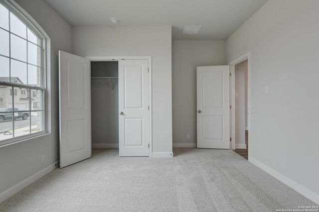 12919 Horseback Pl, Schertz, TX 78154