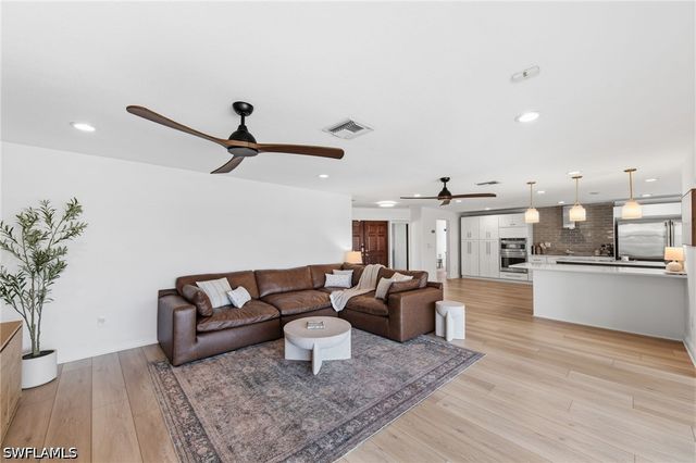 28 George Town, Fort Myers, FL 33919