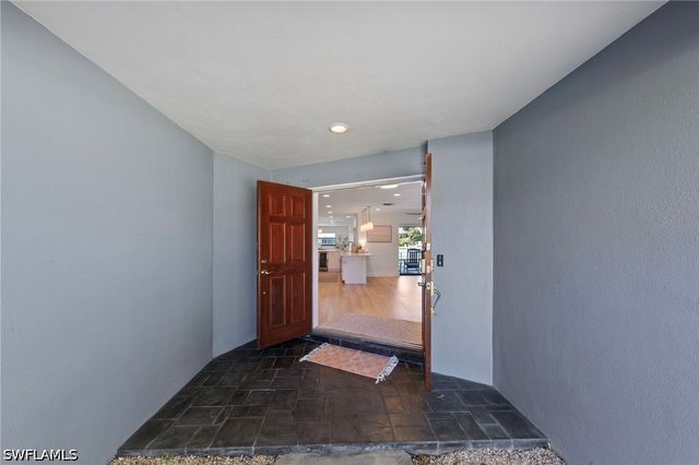 28 George Town, Fort Myers, FL 33919