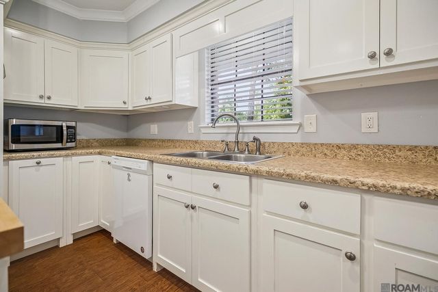 15743 Chivre Ave, Greenwell Springs, LA 70739