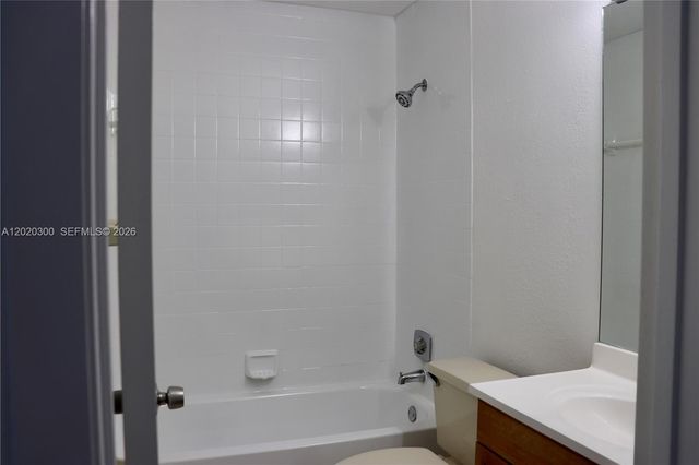 5200 NW 31st Ave 116, Fort Lauderdale, FL 33309