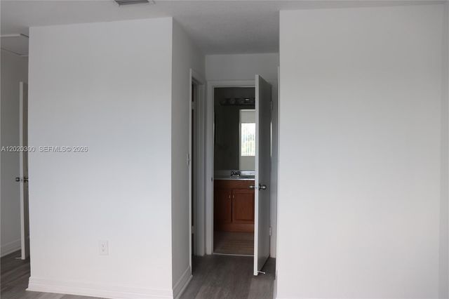 5200 NW 31st Ave 116, Fort Lauderdale, FL 33309