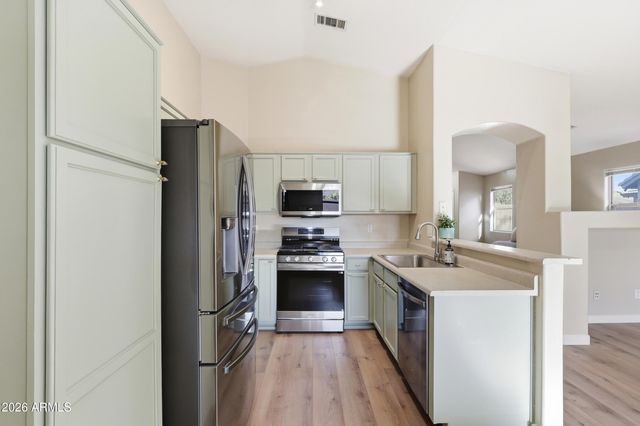 10809 W RIO VISTA Lane, Avondale, AZ 85323