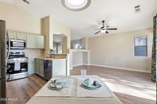 10809 W RIO VISTA Lane, Avondale, AZ 85323