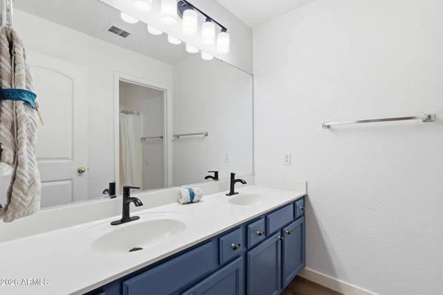 10809 W RIO VISTA Lane, Avondale, AZ 85323