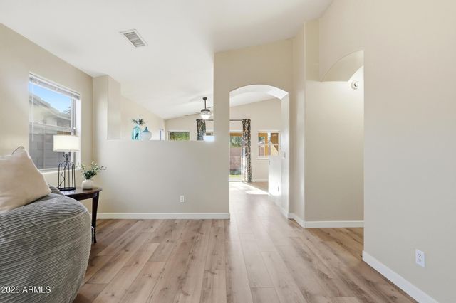 10809 W RIO VISTA Lane, Avondale, AZ 85323