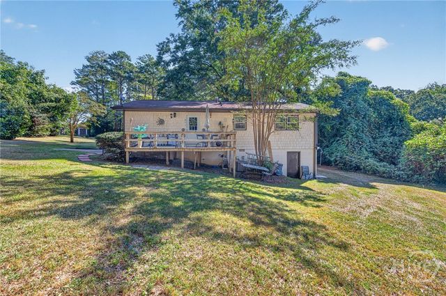 177 Dickson Drive, Jefferson, GA 30549