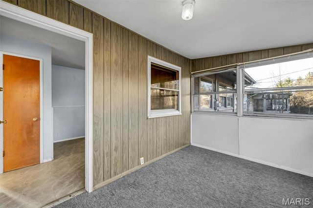 9014 Ellison Drive, Jennings, MO 63136